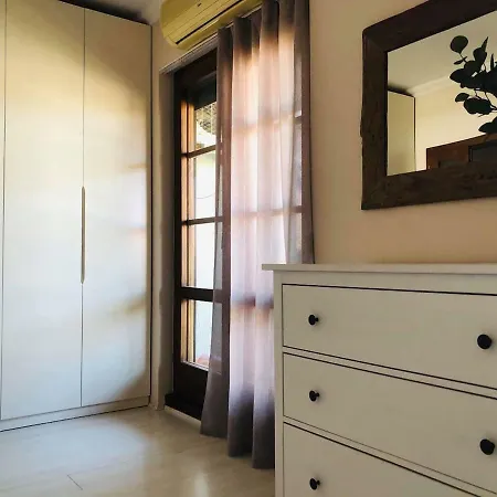 Rea Apartment